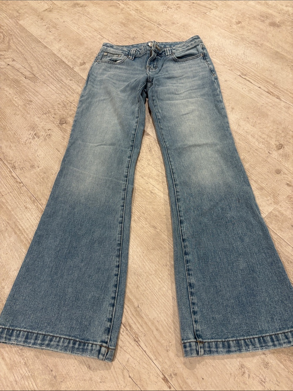 PacSun Light Wash Flared Wide-Leg Jeans